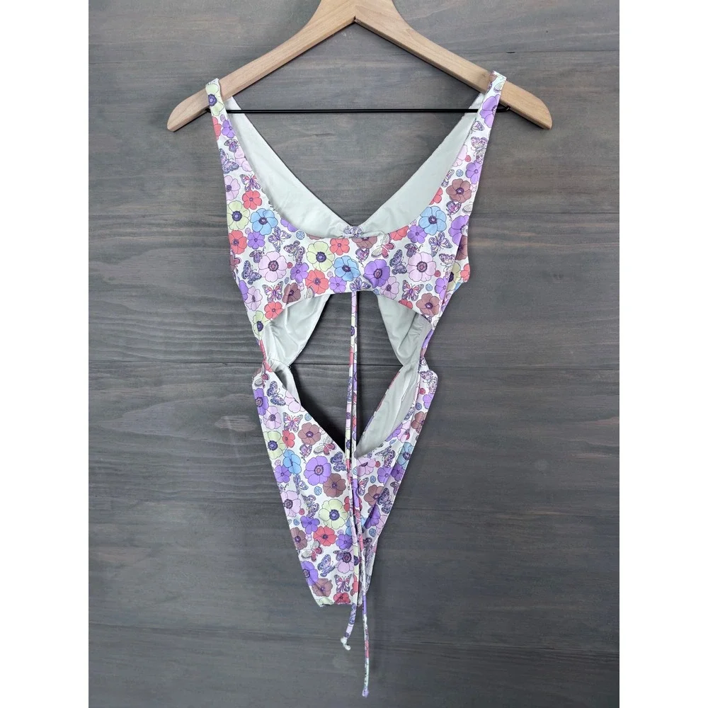 Frankies Bikinis Emma Cheeky High Leg One Piece Swimsuit‎ Size Large